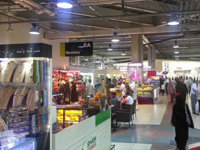 سوق تنين دبي